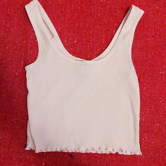 Pink crop tank top 💘 - Picture 2 of 2